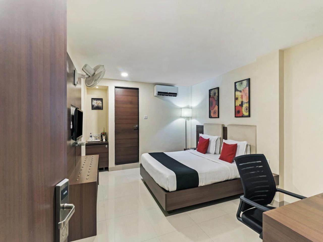 Hotel Concord Galaxy Mumbai Exterior foto